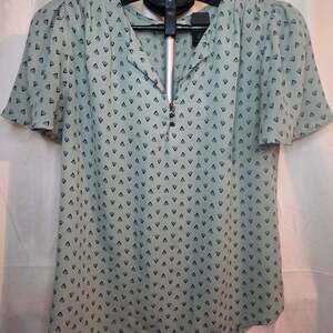 No Frills Mint Green Goemetric Pattern Short Sleeve Blouse Small